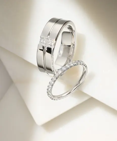 collection_of_diamond_wedding_rings_and_bands